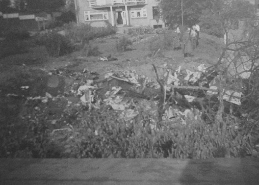 Stirling_BK599_crash_site_estate_1942