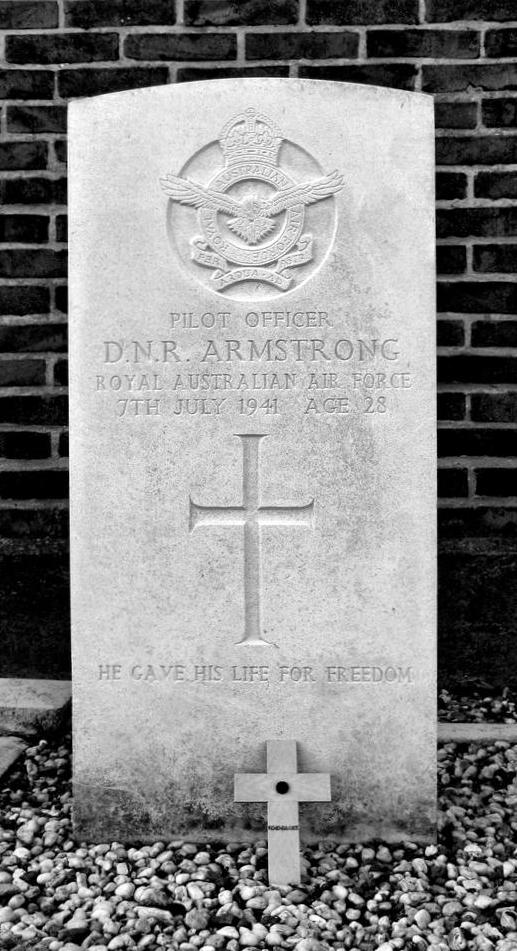 Armstrong_Donald_Noel_Robert_gravestone
