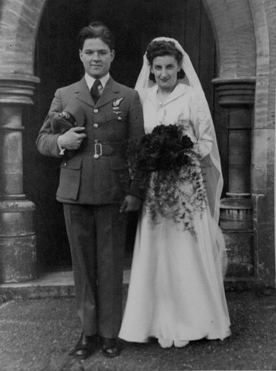 Rees_John_wedding_1945